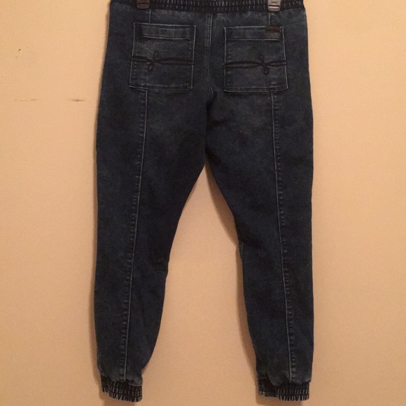 NWOT Denizen boyfriend jogger jeans - Picture 2 of 6